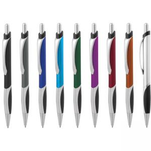 Пластмасова химикалка в три цвята