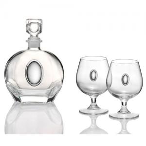 Бутилка и две чаши за коняк със сребро