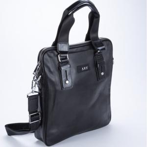 Дамска чанта от ART 93