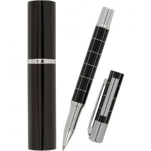 Черен на цвят ролер в алуминиев тубус