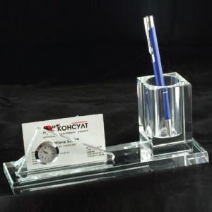 поставка за визитки и химикалки с часовник