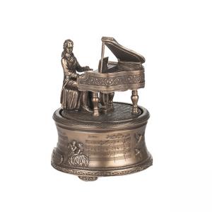 Музикална статуетка Моцарт