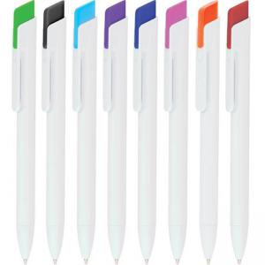 Пластмасова химикалка