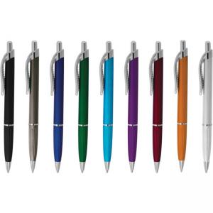 Пластмасова химикалка в три цвята