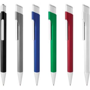 Пластмасова химикалка