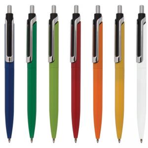 Пластмасова химикалка