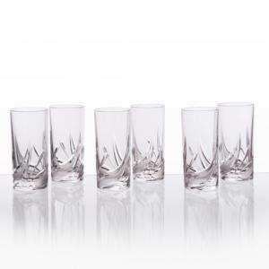 Cetona шест чаши безалкохолни напитки