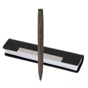 Химикалка в кутия