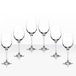 Шест чаши за бяло вино