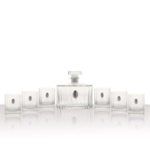 Луксозен сет шест броя чаши и бутилка за уиски