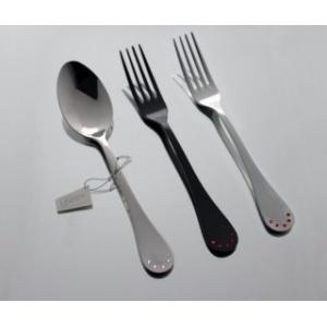 HERDMAR К-т прибори “ROCCO“- 24 ч с 5 бр. червени кристали