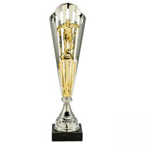 Луксозна спортна купа, сребърно покритие със златисти елементи - височина 47 см