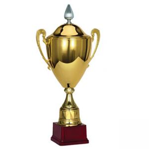 Луксозна спортна купа, изработена от метал със златно покритие - височина 42 см