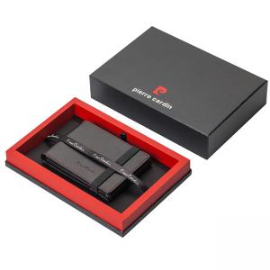 Визитник Pierre Cardin