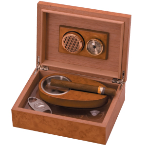 Хумидор за 20 пури с пепелник и ножичка