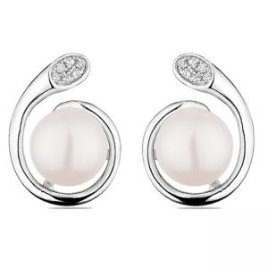 Обеци бели перли