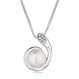 Колие бяла перла