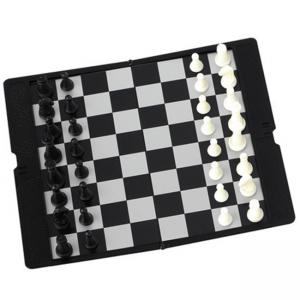 Настолна игра: Магнитен шах