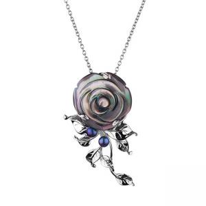 Колие черна роза