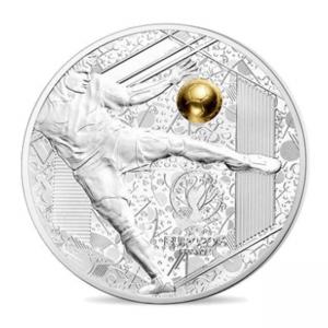 Сребърна монета Велики спортни събития- Уефа Евро 2016- Силен удар