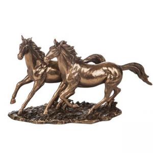 Двойка коне