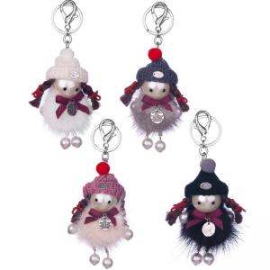 Ключодържател момиче с шапка