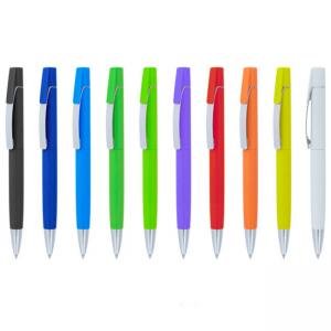 Пластмасова химикалка