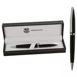 Химикалка в кутия