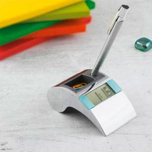 Настолен часовник