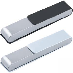 Кутийка за химикалка и флаш памет