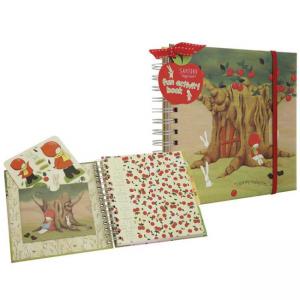 Тетрадка Poppi Loves Fun Activity Apple Tree House, 19х19х3