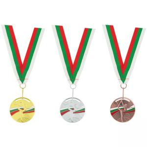 Медал с трибагреник