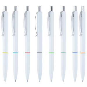 Бяла пластмасов химикалка с цветен ринг