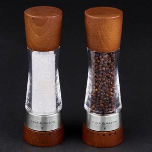 COLE&MASON Комплект мелнички за сол и пипер “DERWENT FOREST WOOD“ - 19 см. - с механизъм за прецизност - цвят кафяв