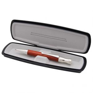 Химикалка в кутия