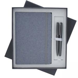 Тройна кутия за химикалки и тефтер.