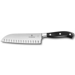 Кухненски нож Victorinox Grand Maître Forged Santoku, универсален, острие 170 мм с улеи