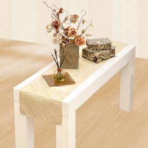 Покривка за маса в бежов цвят