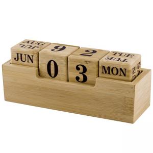 Настолен вечен календар