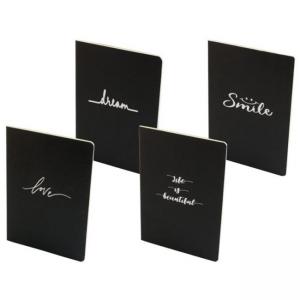 Тетрадка А5 черни корици, 40 л. слонова кост ред, шита с конец