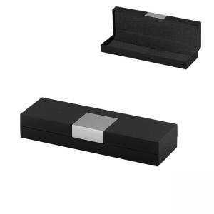 Единична/двойна/ кутия за химикалка/и/.