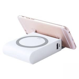 Преносима батерия 8000 mAh с вградено безжично зарядно