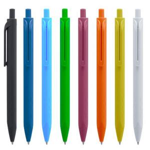 Пластмасова химикалка