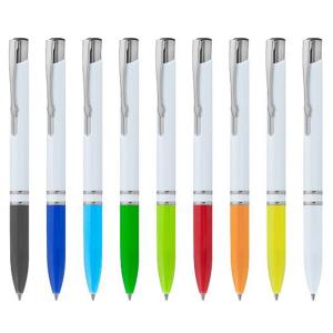 Пластмасова химикалка